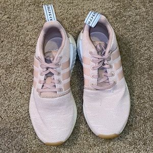 Nude/pink NMDs